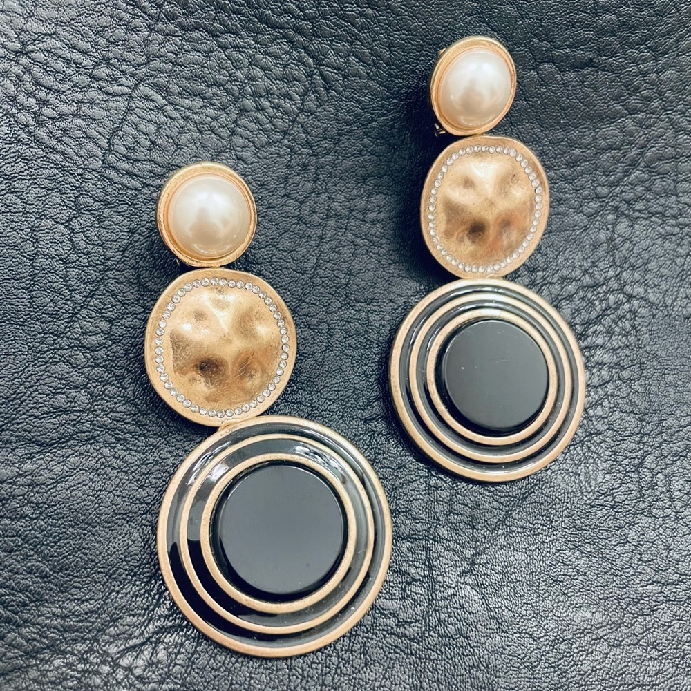 Zara Statement earrings